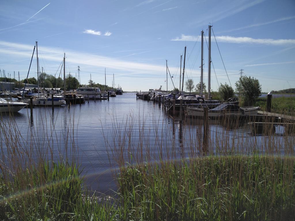 Camping Marina Eemhof Zeewolde Exterior foto