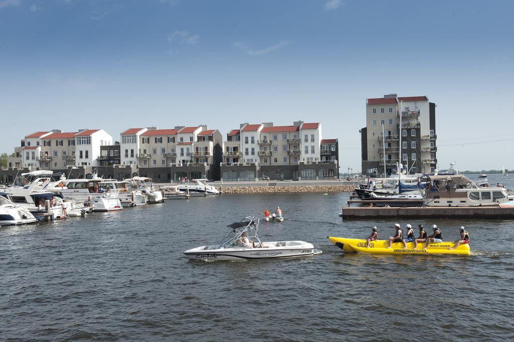 Camping Marina Eemhof Zeewolde Exterior foto
